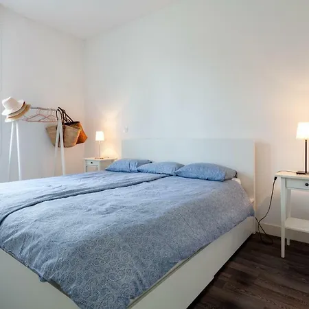 ⭐bright & Spacious 2br Scandinavian Design Flat With Balcony In Antibes⭐ 公寓