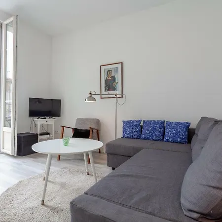 公寓 ⭐bright & Spacious 2br Scandinavian Design Flat With Balcony In Antibes⭐ *