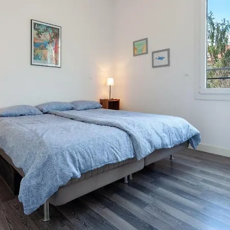 ⭐bright & Spacious 2br Scandinavian Design Flat With Balcony In Antibes⭐ 公寓